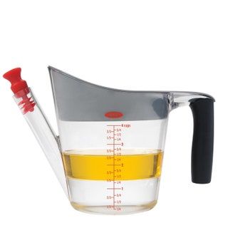 Esta imagen puede contener taza batidora y electrodoméstico