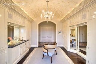 Ta slika lahko vsebuje Architecture Architecture Arched Arch in Vault Ceiling