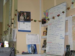 Bilden kan innehålla White Board-text människa och person