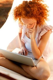 La imagen puede contener Persona humana Mujer y Lectura