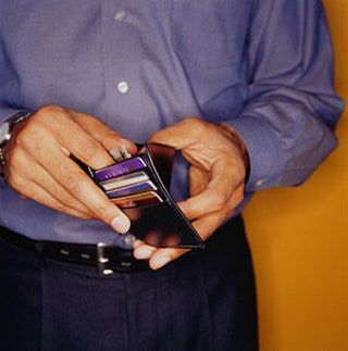 Slika lahko vsebuje dodatki za človeško osebje Dodatki Besedilo Mobilni telefon Elektronika Mobilni telefon in telefon