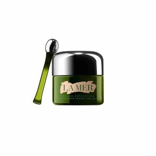 La imagen puede contener botella y cosméticos