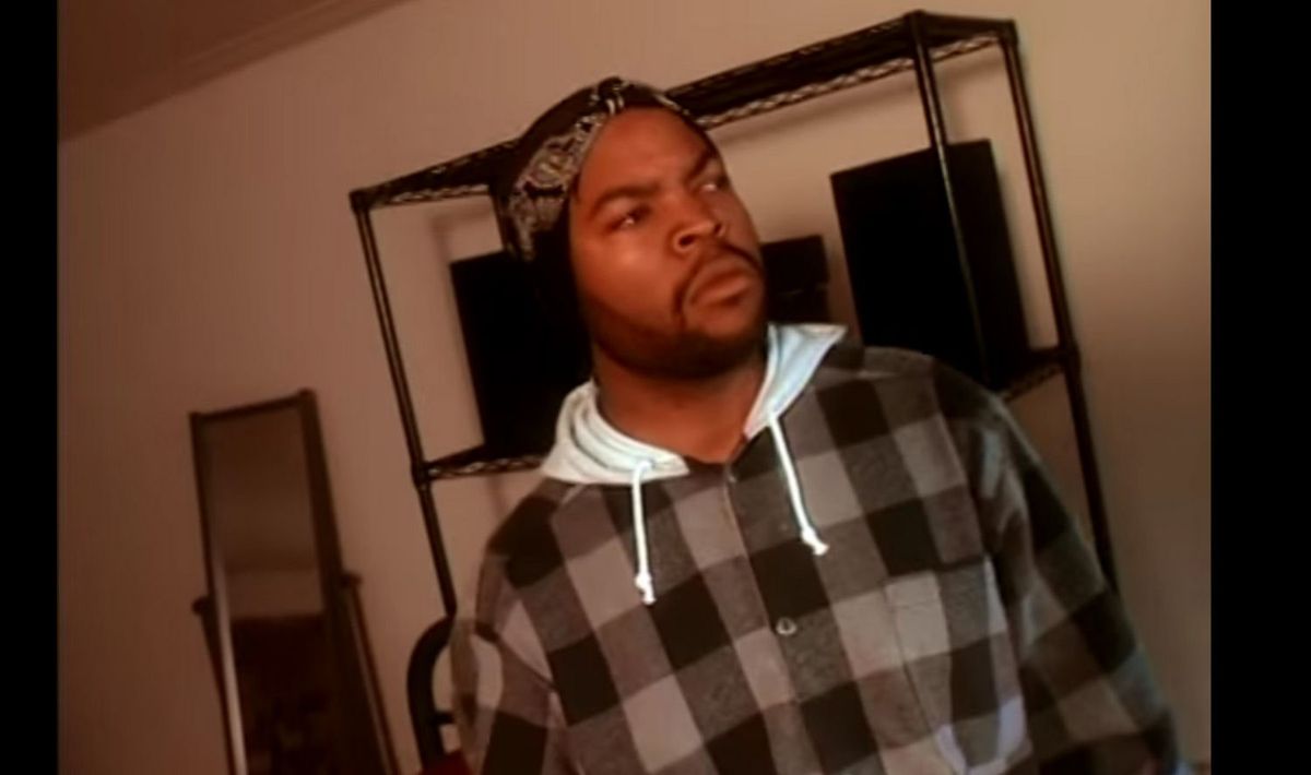 La imagen puede contener Rostro Persona humana Ropa Ropa Ice Cube and Man