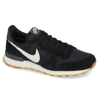 Nike Internationalist Sneaker i svart och vitt