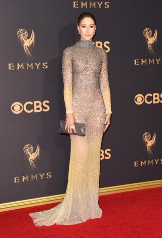 Bilden kan innehålla Amanda Crew Modepremiär Red Carpet Red Carpet Premiär Människo och person