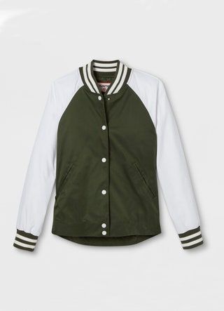 Ta slika lahko vsebuje Oblačila Oblačila Jakna Plašč Blazer z rokavi in ​​dolgimi rokavi