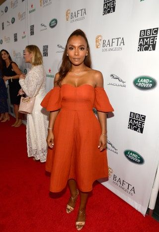 Slika lahko vsebuje Human Person Fashion Premiere Red Carpet Red Carpet Premiere Janet Mock lutko in igračo