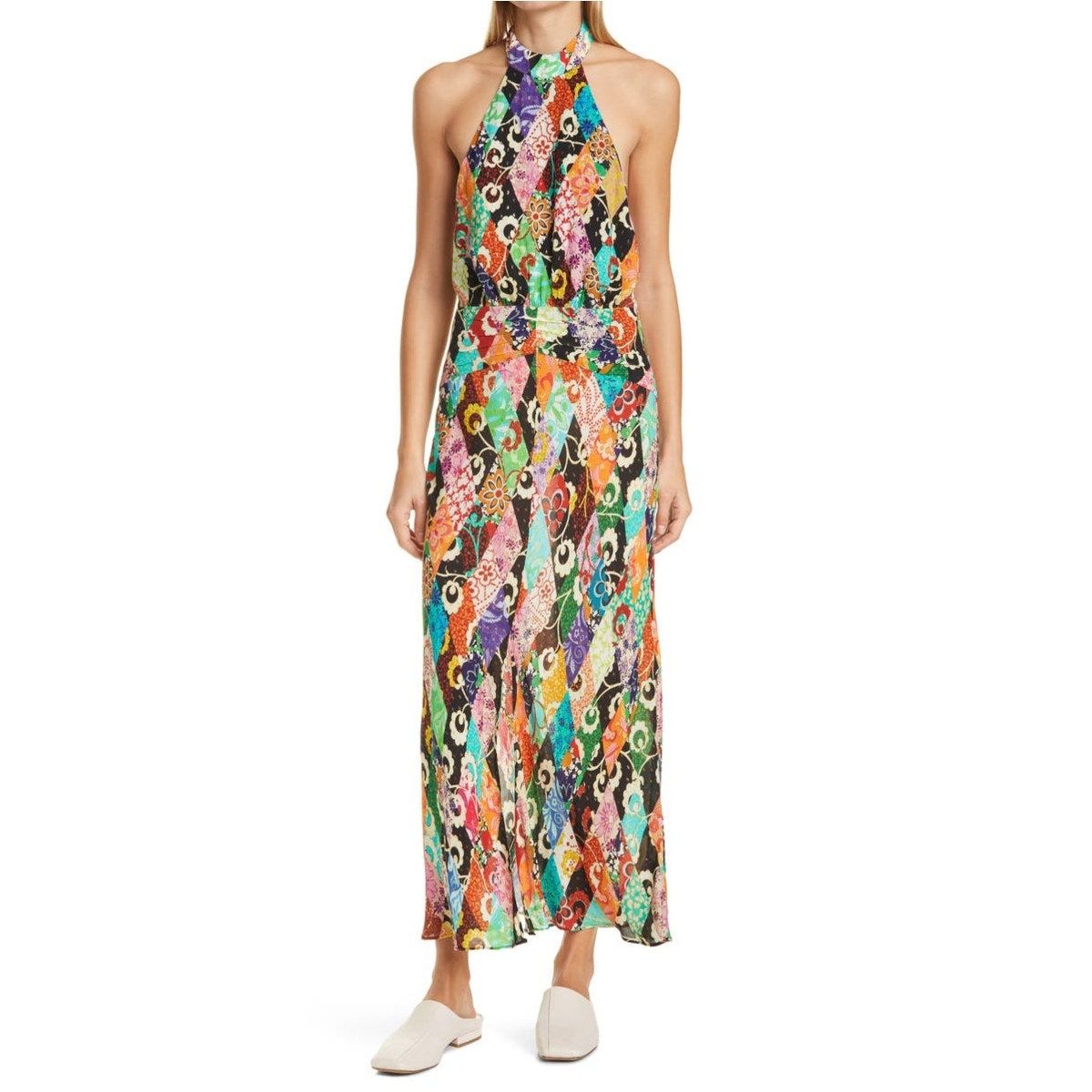 Vestido largo sin espalda con cuello halter y estampado mixto colorido