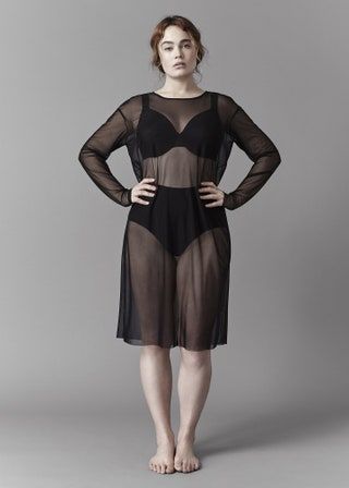 Bild könnte enthalten Kleid Kleidung Kleidung Ärmel Langarm Menschliche Person Rock Jennie Runk Fashion and Gown