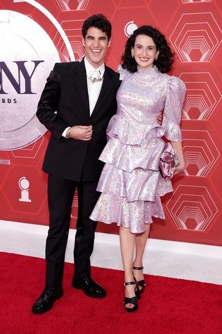 Darren Criss och Caitlin Brody