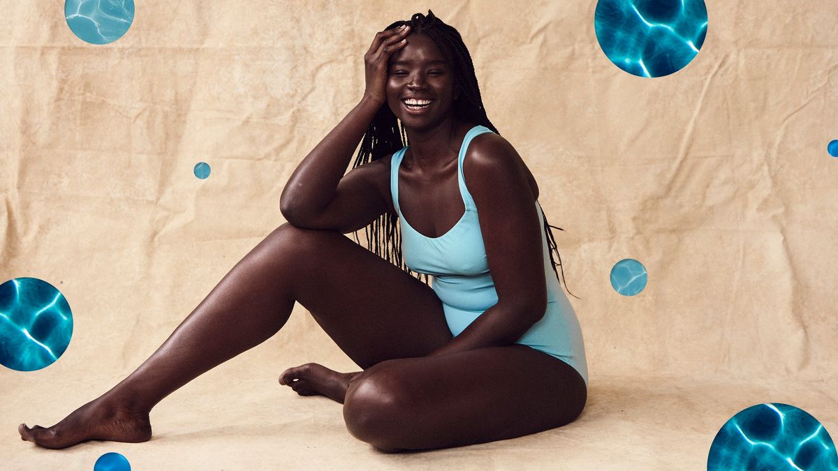 La imagen puede contener Ropa Ropa Pantalones Humanos y Persona