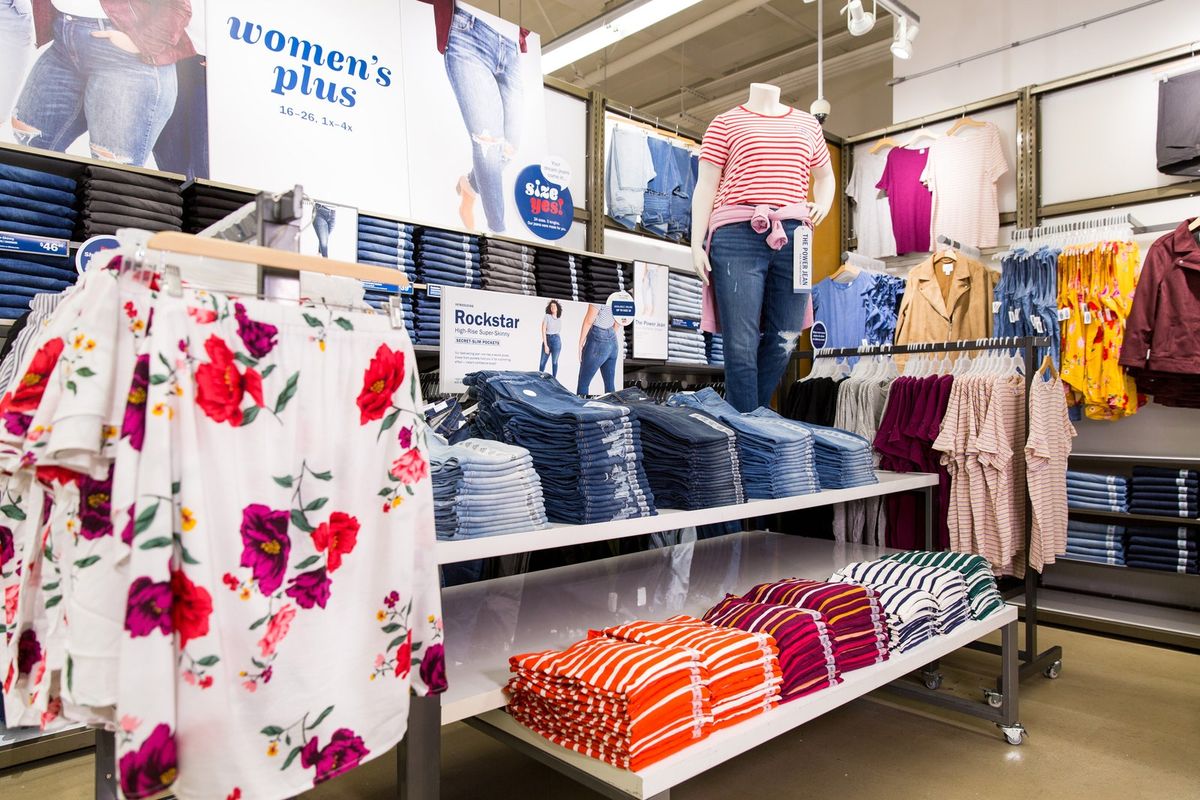 Exhibición de la tienda Old Navy