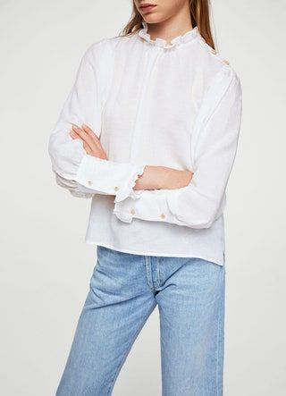 La imagen puede contener Ropa Ropa Blusa Camisa de manga Persona humana Bata de laboratorio Abrigo y manga larga