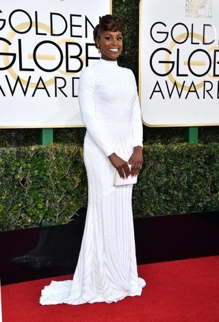 Kuva saattaa sisältää Issa Rae Fashion Premiere Human Person Clothing Apparel Red Carpet ja Red Carpet Premiere