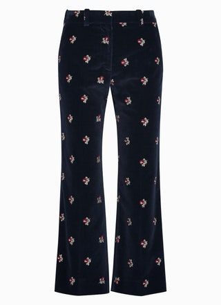 Esta imagen puede contener ropa, ropa, pantalones, jeans y textura.
