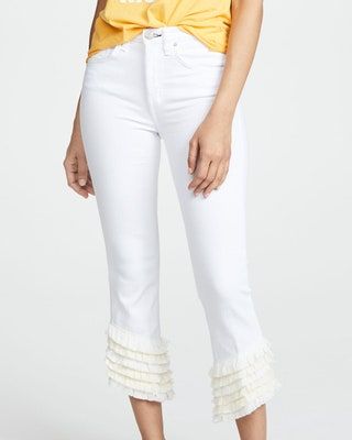 La imagen puede contener Ropa Ropa Pantalones Vaqueros de mezclilla Humano y persona