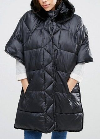 La imagen puede contener ropa Abrigo y chaqueta