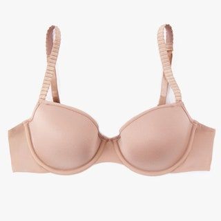 Esta imagen puede contener ropa interior ropa interior ropa interior calzado sandalia sujetador y bragas