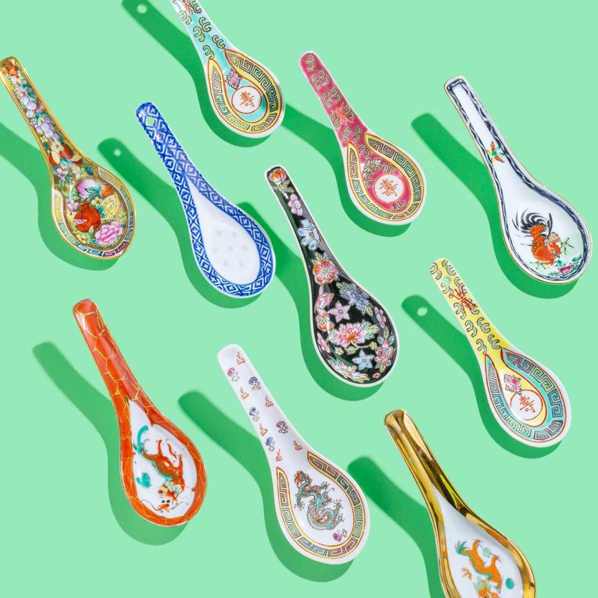 cucharas de sopa chinas de colores