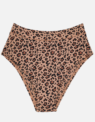 truser med leopardmønster