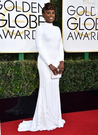 La imagen puede contener Issa Rae Estreno de moda Persona humana Alfombra roja Estreno de alfombra roja Ropa y vestuario