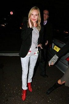 La imagen puede contener Kate Bosworth Ropa Ropa Pantalones Persona humana y citas