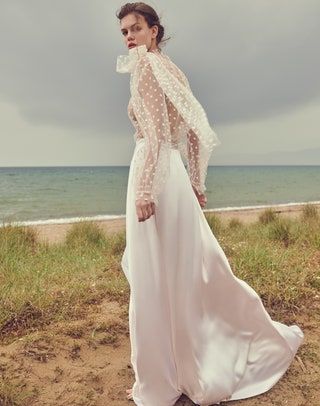 Ein Kleid aus der Costarellos Frühjahrskollektion 2020