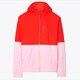 La imagen puede contener Ropa Ropa Suéter Sudadera Abrigo Chaqueta Capucha y sudadera con capucha
