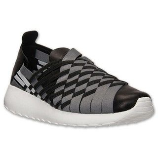 Bild kann Kleidung Bekleidung Schuhe Schuh und Sneaker enthalten