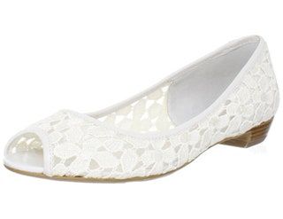 Bild kann Kleidung, Kleidung, Schuhe und Schuhe enthalten