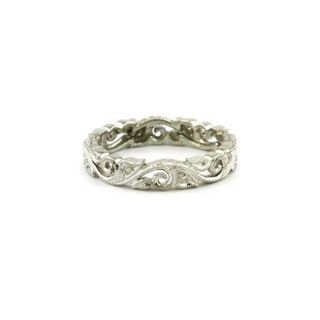 La imagen puede contener accesorios, accesorios, joyas y anillos