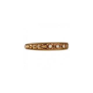 La imagen puede contener accesorios, accesorios, joyas y anillos