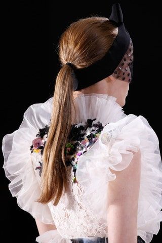 La imagen puede contener cabello humano y cola de caballo