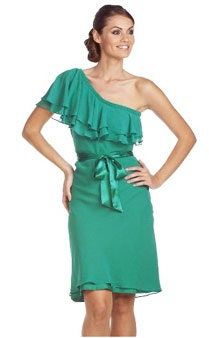 La imagen puede contener Ropa Vestido Ropa Mujer Persona humana Mujer Vestido de noche Vestido Bata Moda y disfraz