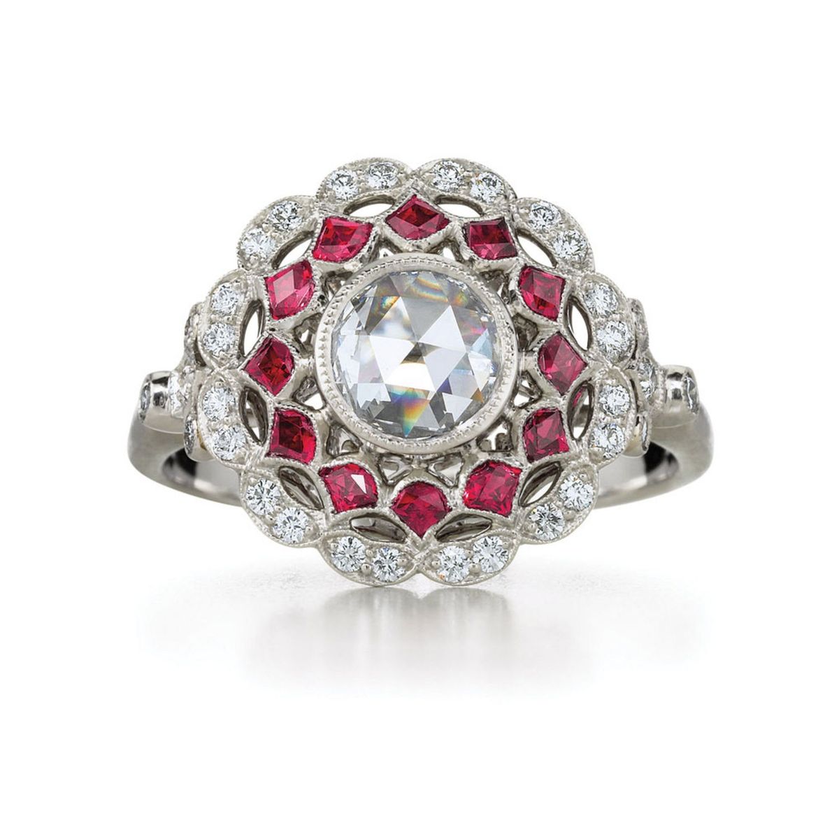 Bild kann Schmuckzubehör Zubehör Diamant und Edelstein enthalten